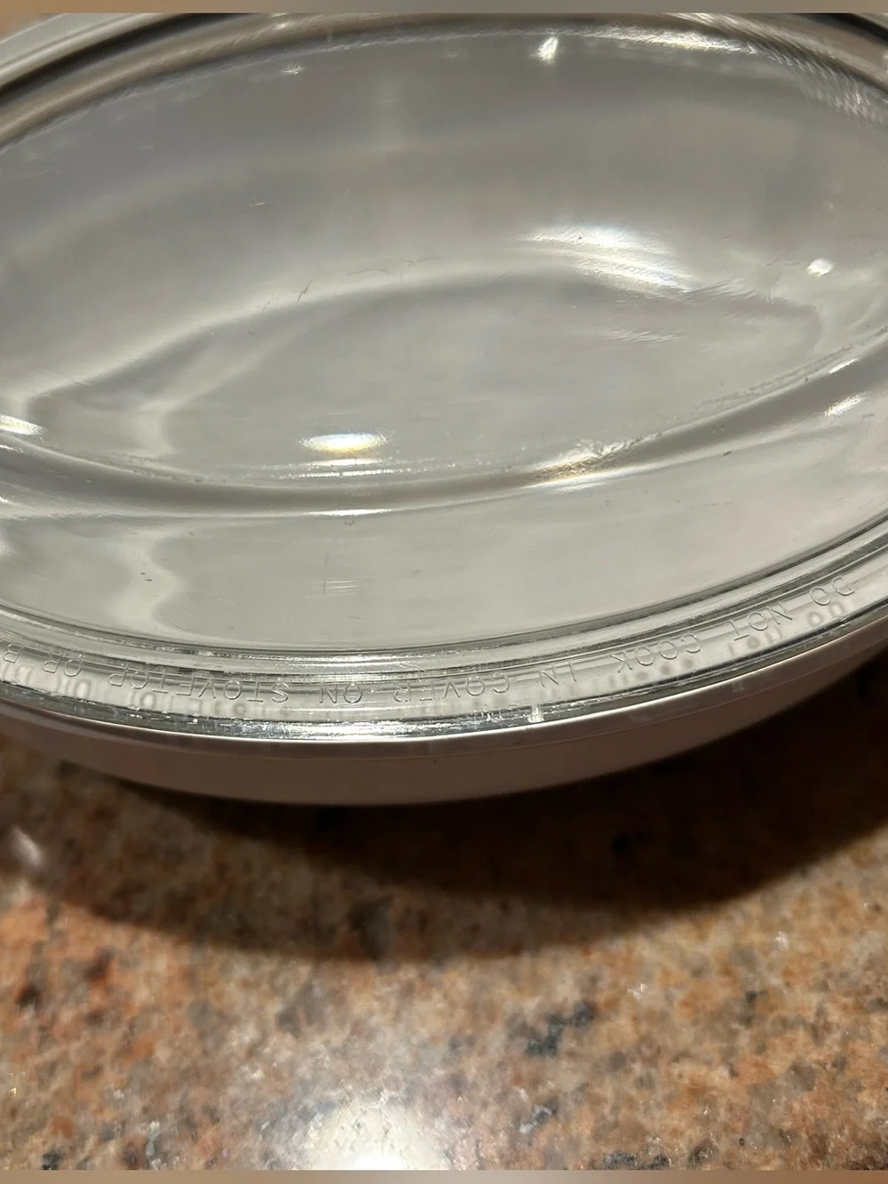 Visions by Corning NY Oval #V-14-B w/Pyrex  lid # P-14-C 14 oz Casserole